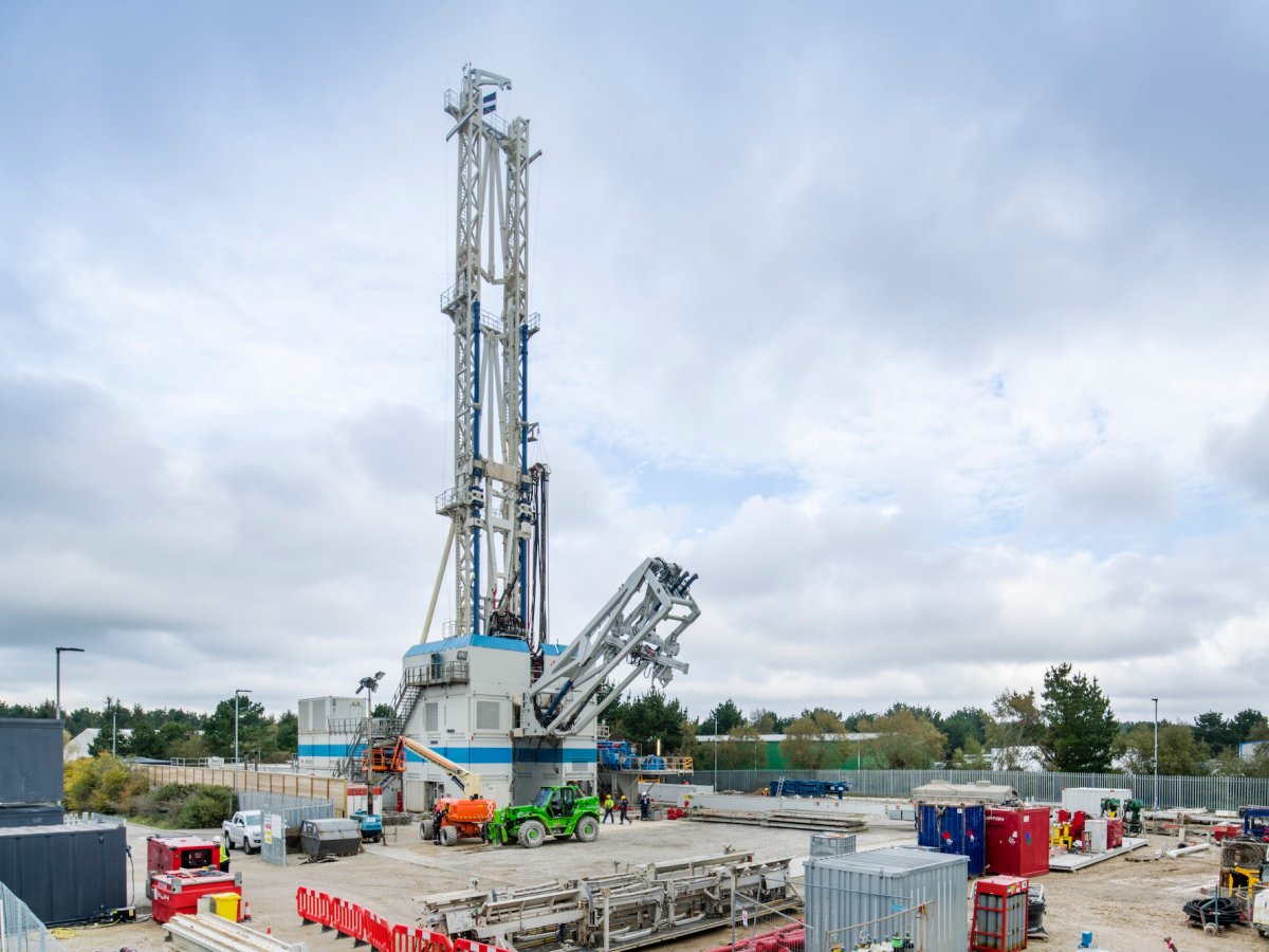 Những chiếc hố khoan sâu nhất thế giới, cùng cuộc đua vào sâu trong lòng đất giữa các quốc gia - Ảnh 13. Những chiếc hố khoan sâu nhất thế giới, cùng cuộc đua vào sâu trong lòng đất giữa các quốc gia - Ảnh 13.