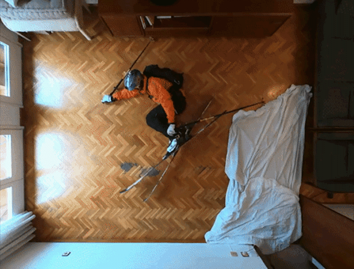 Bỏ lỡ một chuyến đi trượt tuyết vì dịch bệnh, nhiếp ảnh gia đã phải tạo ra một video stop-motion trượt trên sàn - Ảnh 1.
