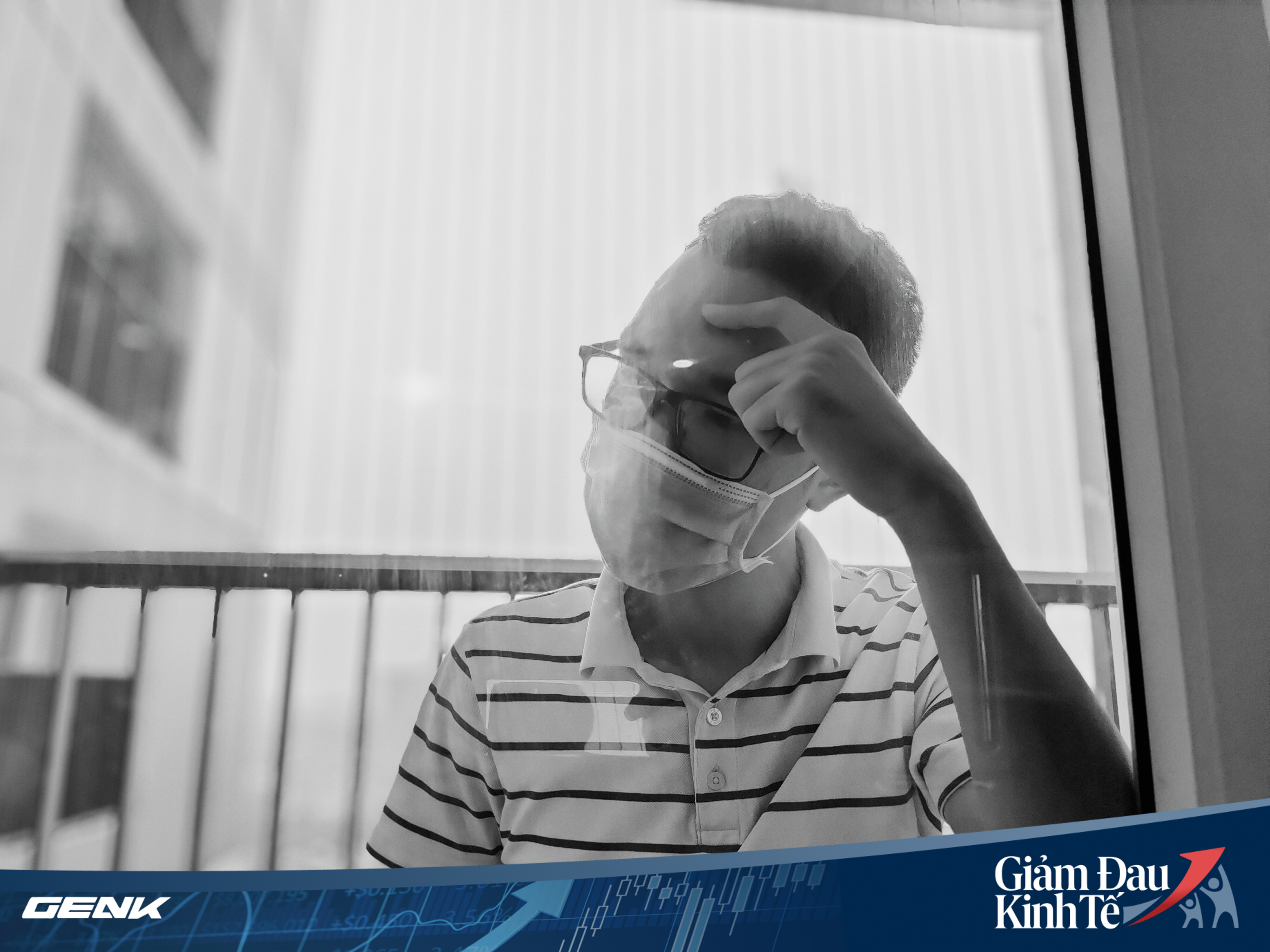 Vlogger Vinh Vật Vờ trong m&ugrave;a dịch Covid-19: đ&uacute;ng l&agrave; d&acirc;n mạng ở nh&agrave; sẽ xem video nhiều, nhưng họ kh&ocirc;ng xem video c&ocirc;ng nghệ - Ảnh 1.