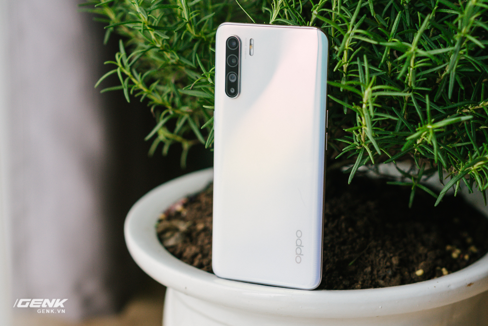 Thử chơi game nặng thiết lập cao nhất trên OPPO Reno3 - Ảnh 3. Thử chơi game nặng thiết lập cao nhất trên OPPO Reno3 - Ảnh 3.