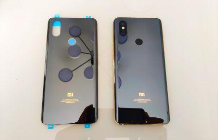 Xiaomi Mi 6 Silver Edition và nguyên mẫu thử nghiệm Mi 7 được đem ra đấu giá với mức giá lên tới hơn 3 tỷ đồng - Ảnh 6.