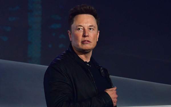  ‘Elon Musk là kẻ ngạo mạn và chỉ quan tâm tới tiền’ - Ảnh 1.