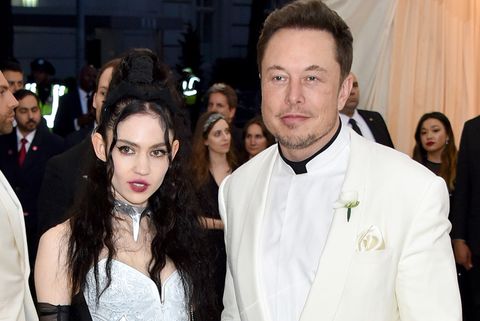  Chuyện tình từ một dòng tweet ‘vu vơ’ về AI giữa Elon Musk và bạn gái kém 16 tuổi: Chẳng ai quá bận để yêu đương, dù đó là kẻ cuồng việc như ông chủ Tesla!  - Ảnh 3.