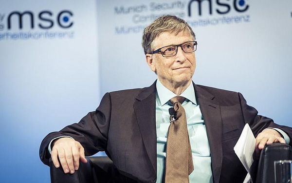 Ở tuổi 64, Bill Gates vẫn khẳng định sẽ làm việc chăm chỉ hơn dù đã nghỉ ở cả Microsoft và Berkshire Hathaway  - Ảnh 1.