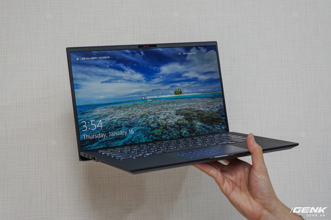 ASUS chính thức đưa hai dòng laptop mới dành cho doanh nhân và sáng tạo nội dung về Việt Nam, có món giá chạm nóc 270 triệu đồng - Ảnh 1.