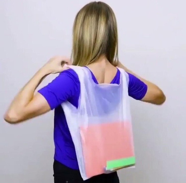 Năm học mới sắp bắt đầu mà quên chưa mua cặp? Thoải mái đi.