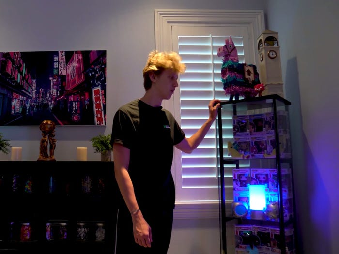 Mời bạn tham quan căn biệt thự triệu đô được 6 streamer Fortnite cùng nhau mua lại để sinh hoạt chung cho vui - Ảnh 11. Mời bạn tham quan căn biệt thự triệu đô được 6 streamer Fortnite cùng nhau mua lại để sinh hoạt chung cho vui - Ảnh 11.