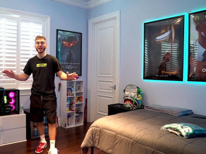 Mời bạn tham quan căn biệt thự triệu đô được 6 streamer Fortnite cùng nhau mua lại để sinh hoạt chung cho vui - Ảnh 26. Mời bạn tham quan căn biệt thự triệu đô được 6 streamer Fortnite cùng nhau mua lại để sinh hoạt chung cho vui - Ảnh 26.