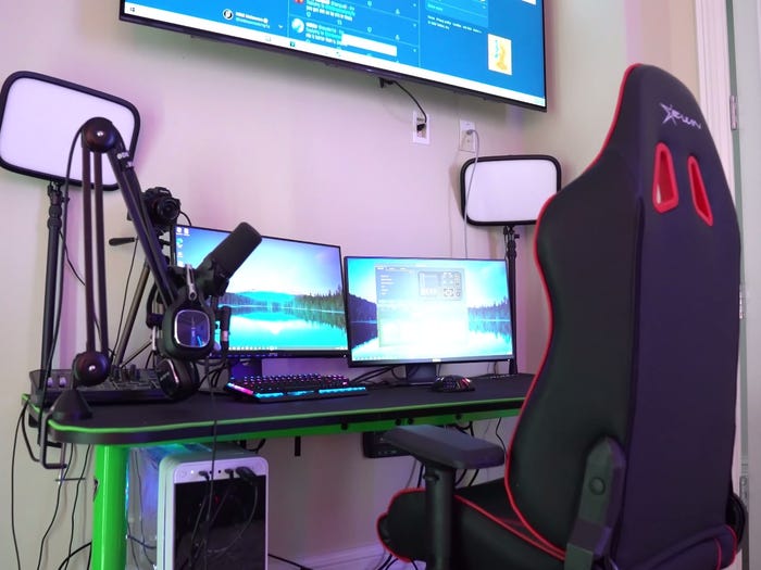 Mời bạn tham quan căn biệt thự triệu đô được 6 streamer Fortnite cùng nhau mua lại để sinh hoạt chung cho vui - Ảnh 29. Mời bạn tham quan căn biệt thự triệu đô được 6 streamer Fortnite cùng nhau mua lại để sinh hoạt chung cho vui - Ảnh 29.