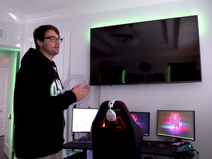 Mời bạn tham quan căn biệt thự triệu đô được 6 streamer Fortnite cùng nhau mua lại để sinh hoạt chung cho vui - Ảnh 33. Mời bạn tham quan căn biệt thự triệu đô được 6 streamer Fortnite cùng nhau mua lại để sinh hoạt chung cho vui - Ảnh 33.