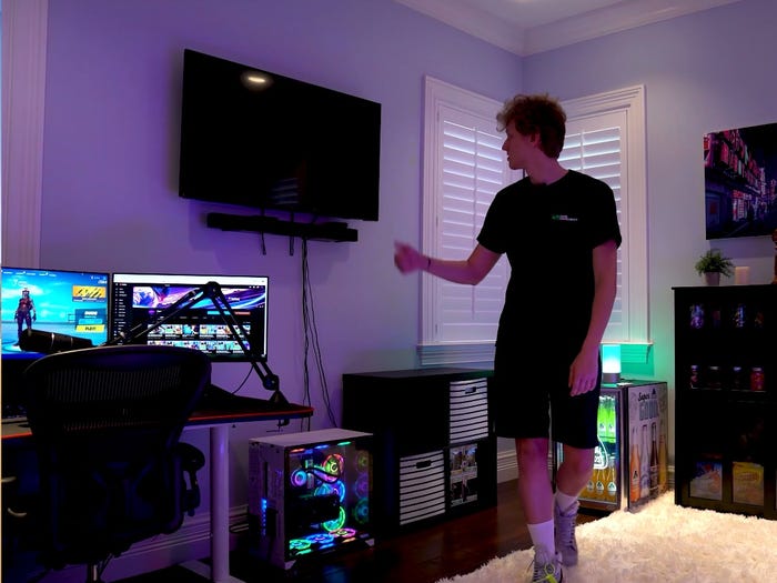 Mời bạn tham quan căn biệt thự triệu đô được 6 streamer Fortnite cùng nhau mua lại để sinh hoạt chung cho vui - Ảnh 8. Mời bạn tham quan căn biệt thự triệu đô được 6 streamer Fortnite cùng nhau mua lại để sinh hoạt chung cho vui - Ảnh 8.