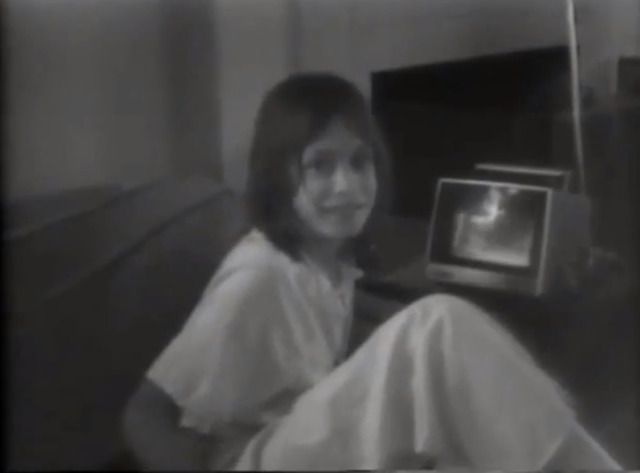 Về sau Genie đến sống cùng với Butler. Đội chăm sóc của cô nghĩ rằng một nhà nuôi dưỡng ổn định sẽ giúp cho Genie phát triển tốt hơn.