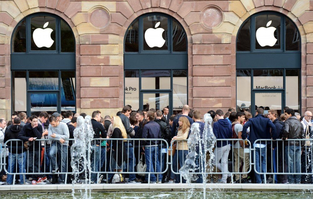 iPhone bị hoãn: Tin xấu cho fan, Tin quá tốt cho Apple và Phố Wall - Blogs các sản phẩm công nghệ zShop.vn