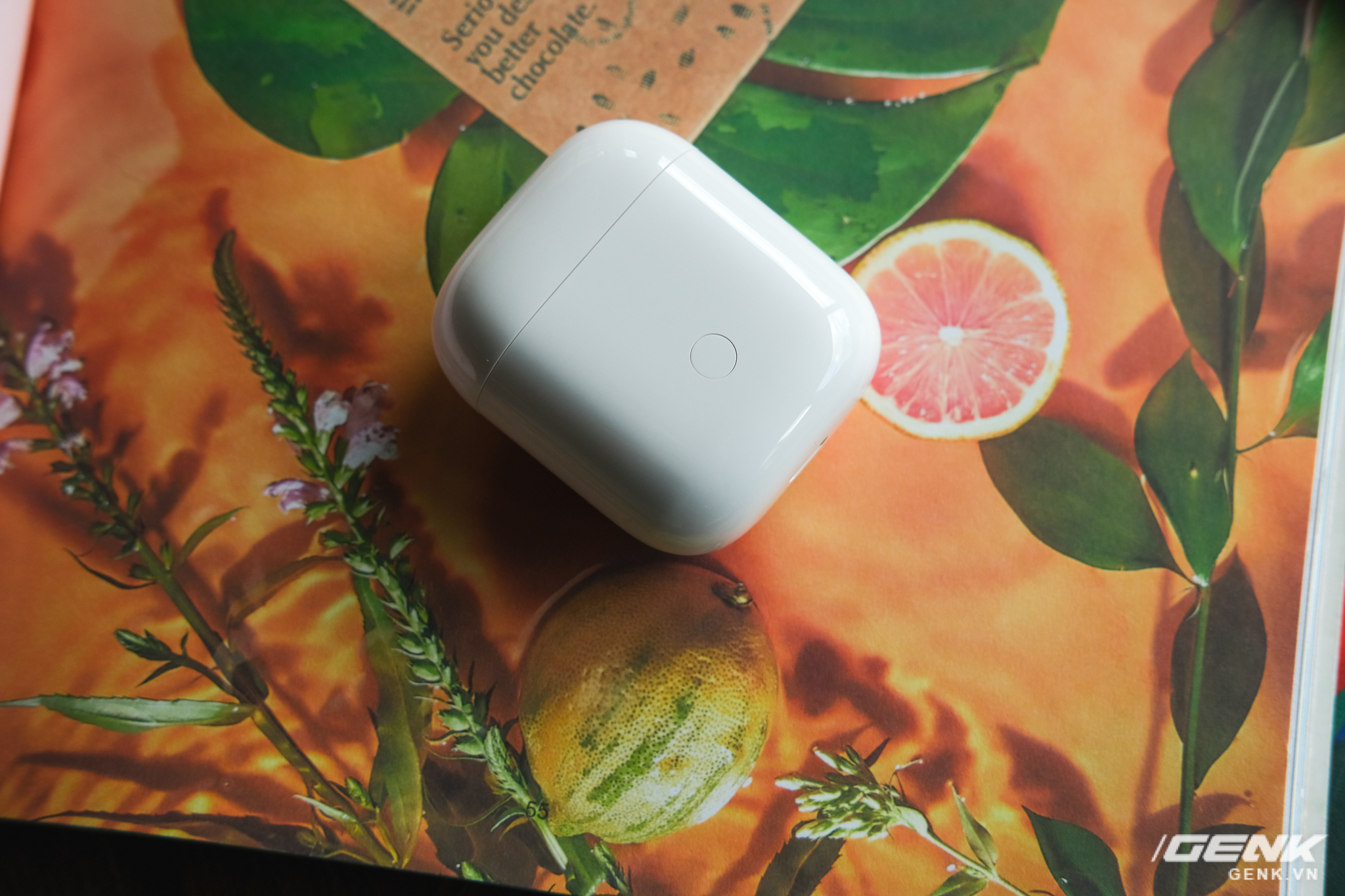 Trên tay tai nghe không dây Realme Buds Air Neo: Thoạt nhìn tưởng AirPods, có điều giá chưa đến 2 triệu đồng - Ảnh 4. Trên tay tai nghe không dây Realme Buds Air Neo: Thoạt nhìn tưởng AirPods, có điều giá chưa đến 2 triệu đồng - Ảnh 4.