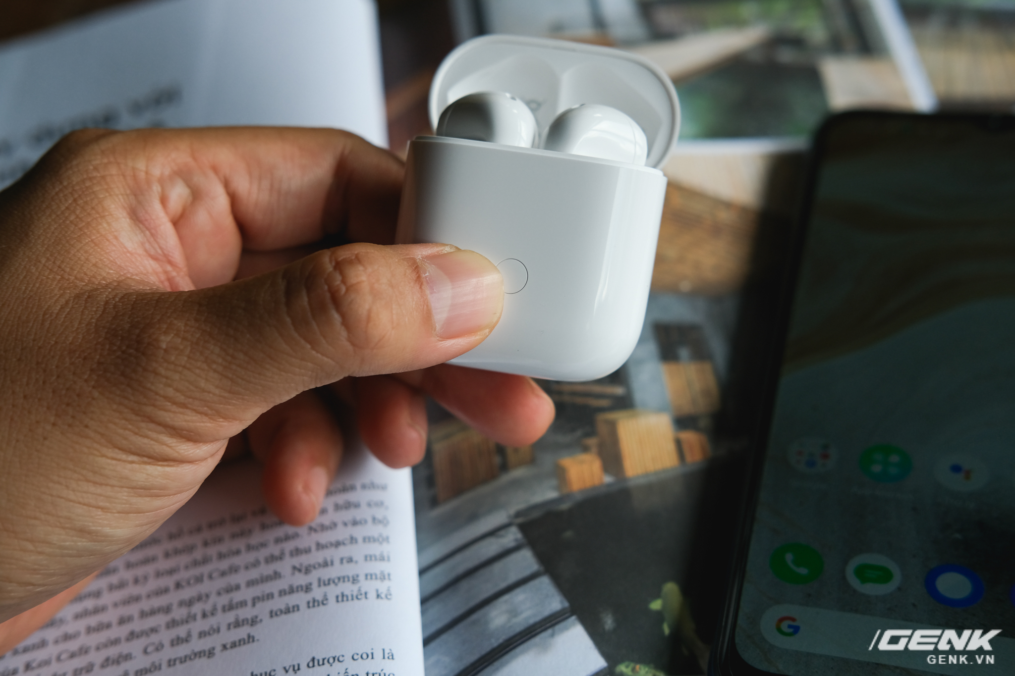 Trên tay tai nghe không dây Realme Buds Air Neo: Thoạt nhìn tưởng AirPods, có điều giá chưa đến 2 triệu đồng - Ảnh 13. Trên tay tai nghe không dây Realme Buds Air Neo: Thoạt nhìn tưởng AirPods, có điều giá chưa đến 2 triệu đồng - Ảnh 13.