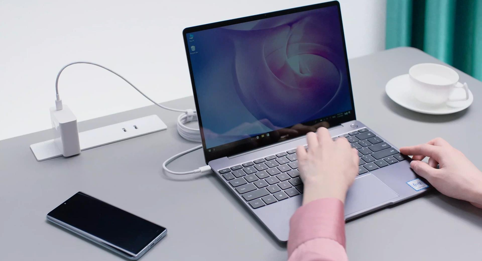 Huawei MateBook 13 ra mắt tại VN: Thiết kế cao cấp, màn hình 2K, CPU Intel thế hệ 10, giá 30 triệu - Ảnh 2. Huawei MateBook 13 ra mắt tại VN: Thiết kế cao cấp, màn hình 2K, CPU Intel thế hệ 10, giá 30 triệu - Ảnh 2.