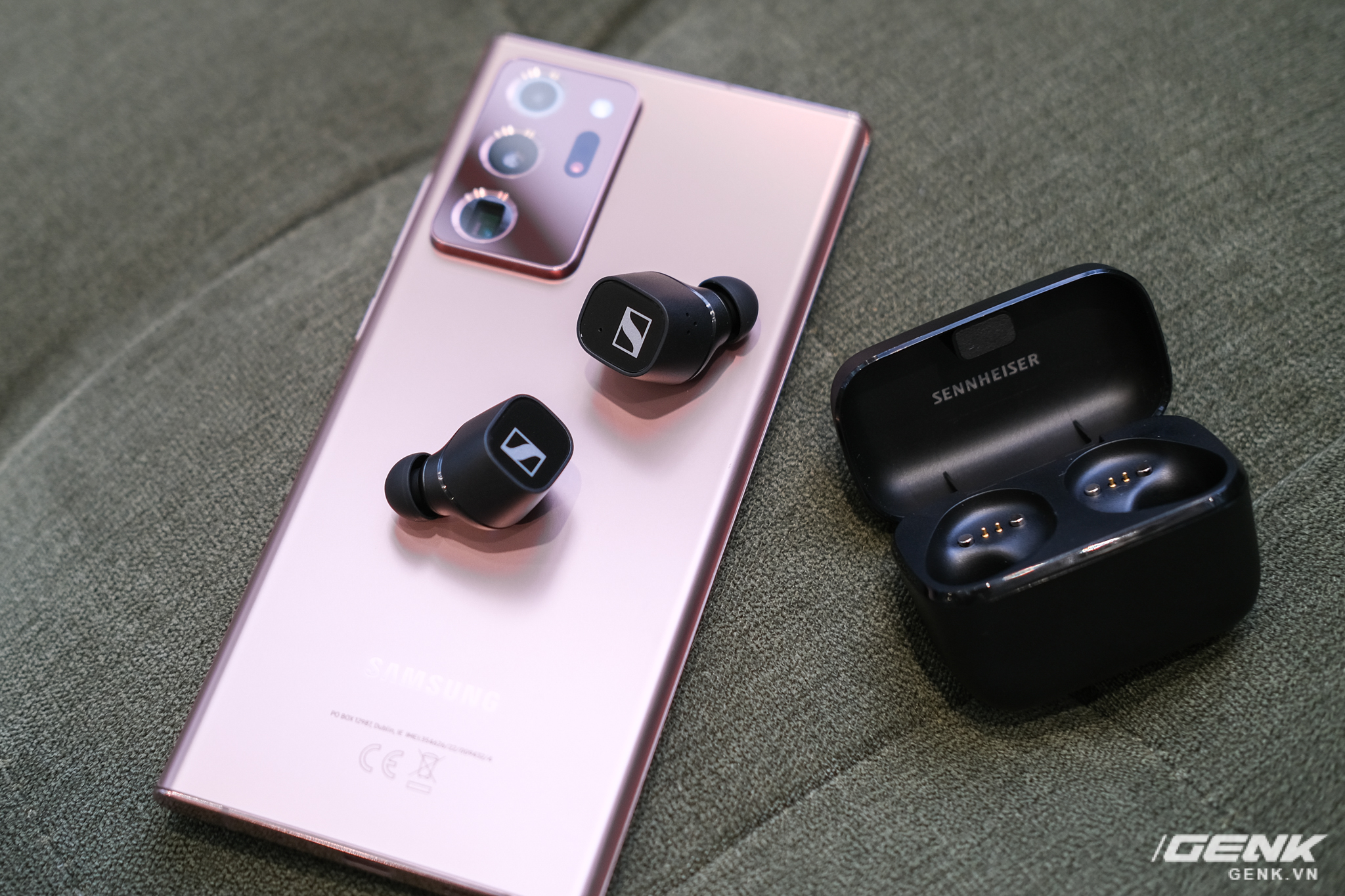 Cận cảnh tai nghe True Wireless tầm trung CX 400BT của Sennheiser: Housing vuông vức, cắt bỏ ANC và kháng nước, giá 5,4 triệu đồng - Ảnh 8. Cận cảnh tai nghe True Wireless tầm trung CX 400BT của Sennheiser: Housing vuông vức, cắt bỏ ANC và kháng nước, giá 5,4 triệu đồng - Ảnh 8.