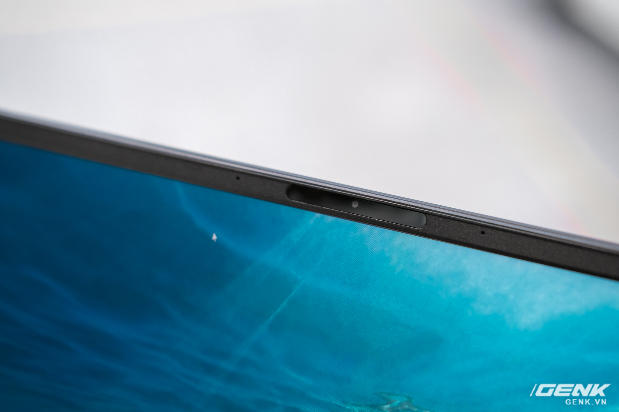 Cận cảnh và trải nghiệm chiếc laptop 14 inch chạy Ryzen Mobile 4000 Series mỏng nhất thế giới đến từ đội ASUS - Ảnh 12. Cận cảnh và trải nghiệm chiếc laptop 14 inch chạy Ryzen Mobile 4000 Series mỏng nhất thế giới đến từ đội ASUS - Ảnh 12.