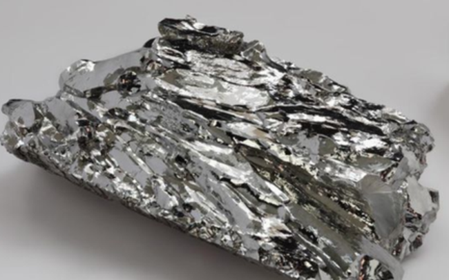 Giá kim loại quý hiếm và giá trị nhất hành tinh Rhodium đã tăng 3000% - Ảnh 1.