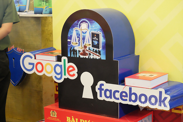 Việt Nam cần làm gì để quản lý các thế lực công nghệ số Google, Facebook? - Ảnh 3.
