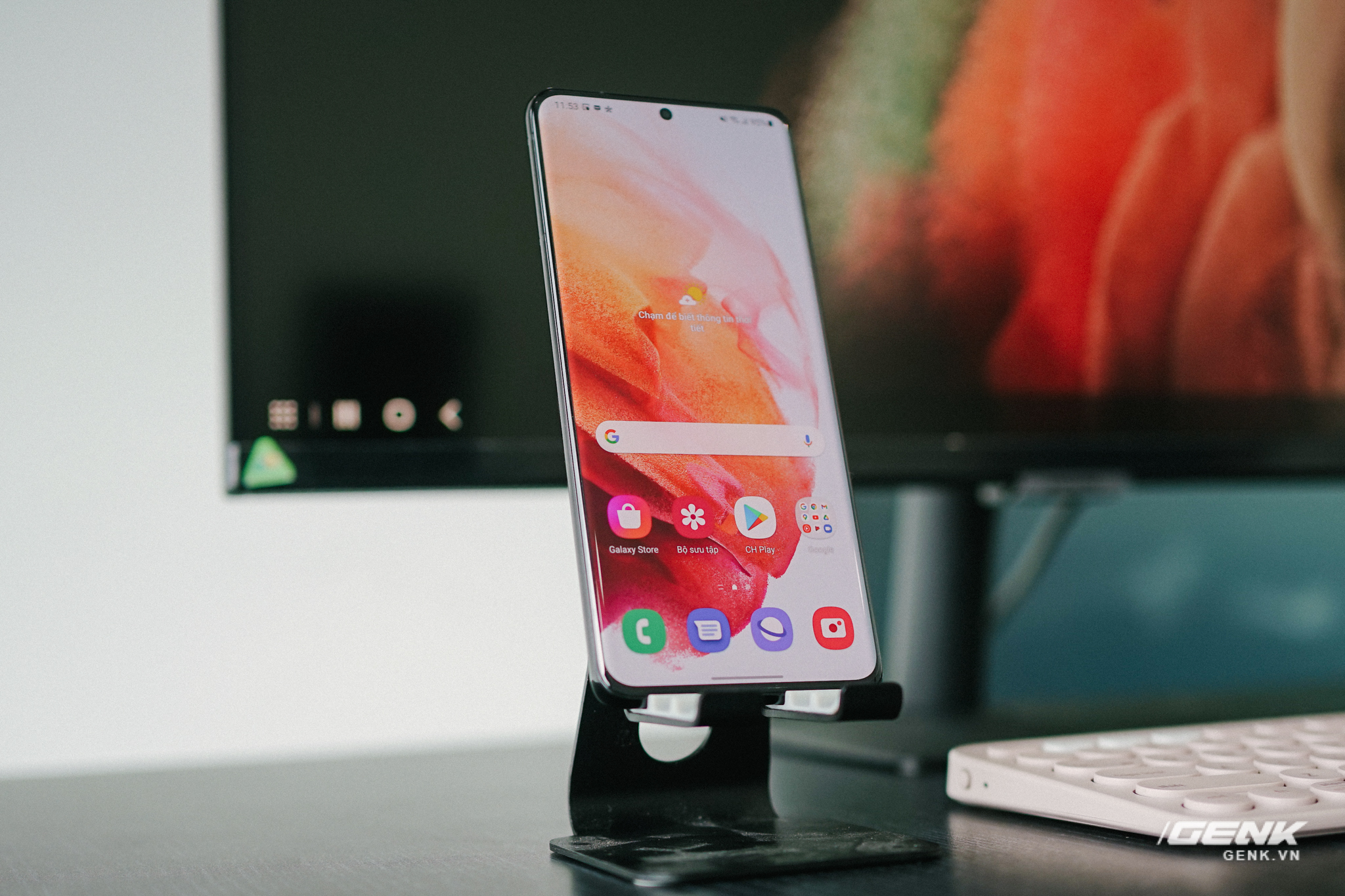 Cận cảnh Samsung M5: Màn hình thông minh mới của Samsung có thể hoạt động độc lập không cần máy tính, giá từ 7 triệu đồng - Ảnh 6. Cận cảnh Samsung M5: Màn hình thông minh mới của Samsung có thể hoạt động độc lập không cần máy tính, giá từ 7 triệu đồng - Ảnh 6.