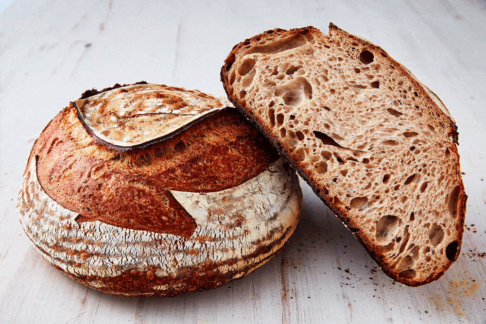 Bánh mì - món ăn có lịch sử 6000 năm đã đặt nền móng cho nền ẩm thực nước ta ngày nay - Ảnh 1.