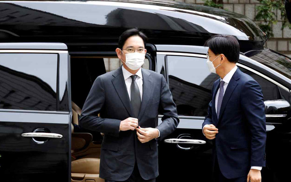 ‘Thái tử’ Samsung tiếp tục hầu tòa vì tội sử dụng ‘chất cấm’ [HOT]