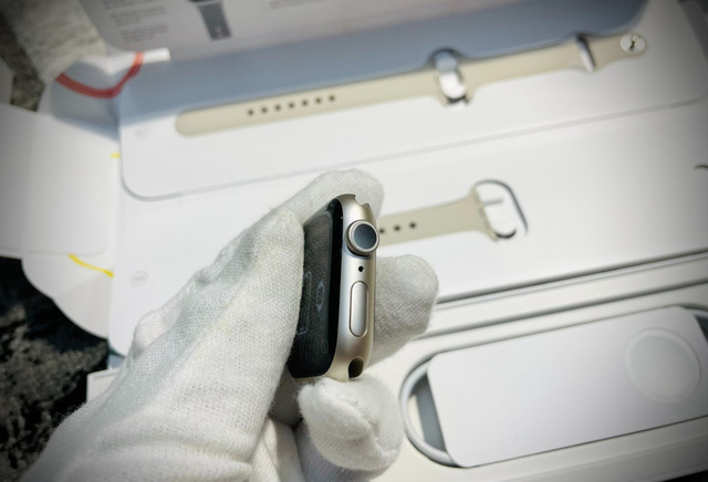     Mở hộp Apple Watch Series 7 tại Việt Nam: Không khác nhiều so với Series 6, giá gần 20 triệu đồng - Ảnh 7.