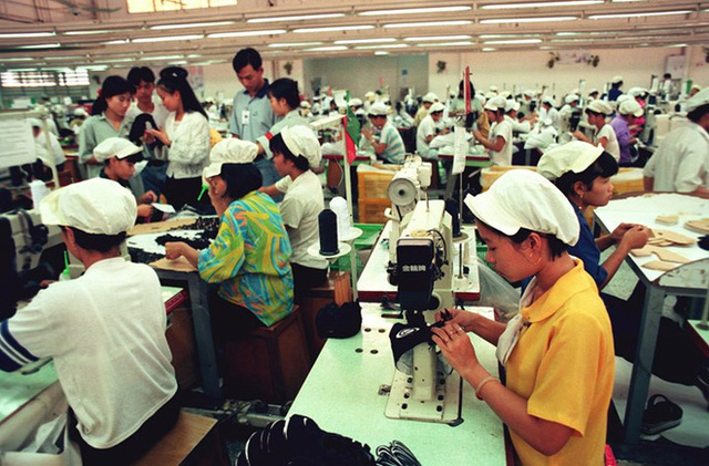 Quá khứ đen tối của Nike: Kiếm tiền trên lưng nhân công rẻ mạt châu Á, lãi khủng nhưng lương rẻ đến khó tin - Ảnh 9.