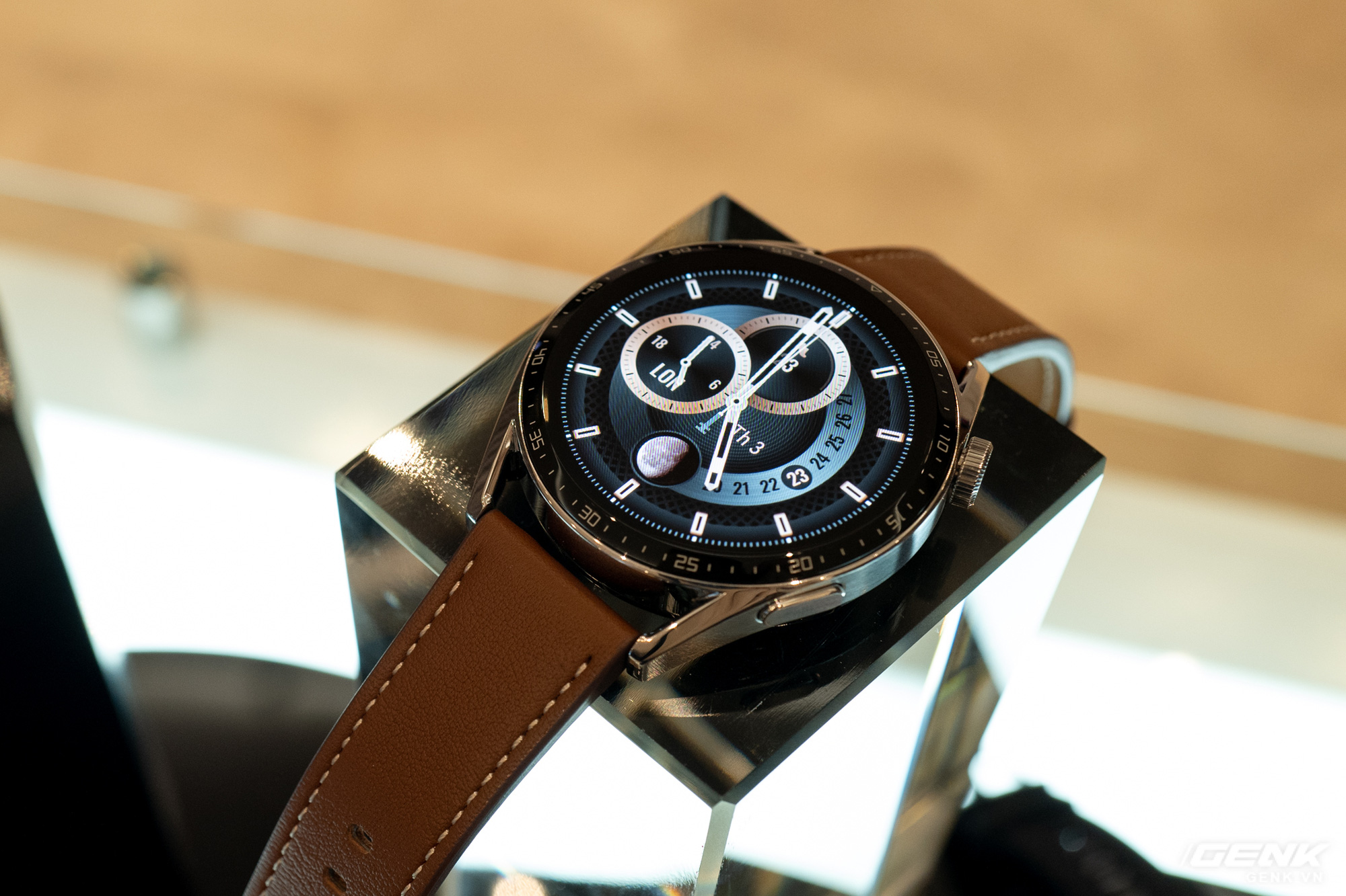 Huawei launched Watch GT 3 and GT Runner in Vietnam: Ultra-light design, many great features for athletes, buffalo battery, no price - Photo 1.