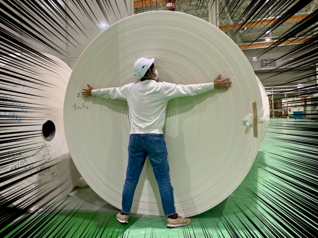 Bên trong nhà máy giấy vệ sinh Nhật Bản: Hoàn toàn tự động, tái chế đủ loại nguyên liệu, không cần tách kim loại đính kèm - Ảnh 9.