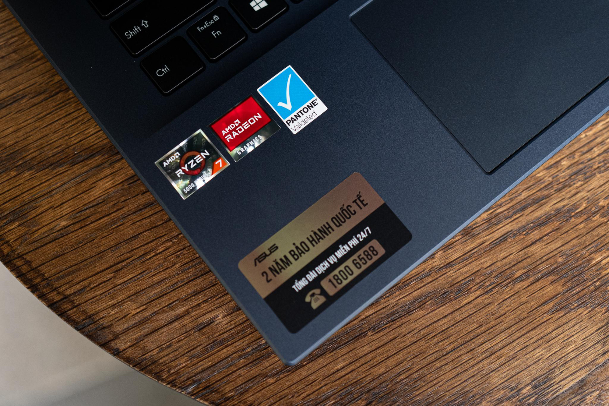 Đánh giá ASUS VivoBook 14 OLED: Sự kết hợp vẹn toàn giữa hiệu năng AMD 8 nhân và màn hình OLED chất lượng cao - Ảnh 8.