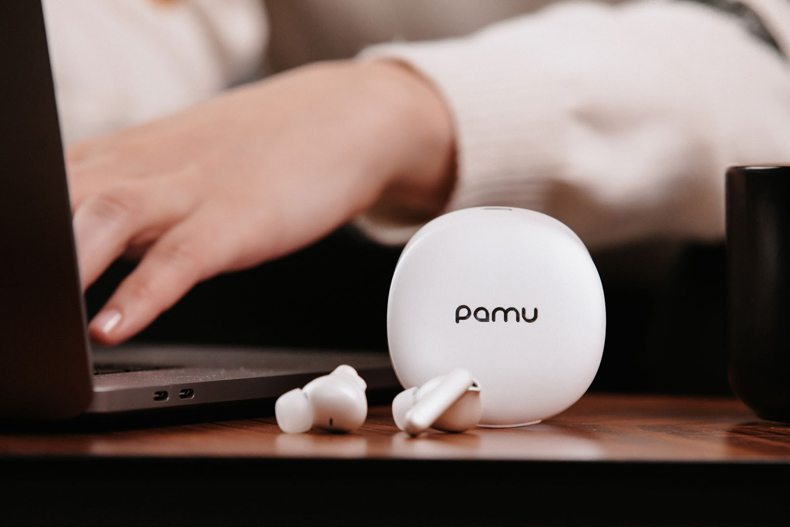 Pamu Quiet Mini: Chống ồn ANC, xuyên âm và gaming mode, thời gian chơi nhạc 18 giờ - Ảnh 1.