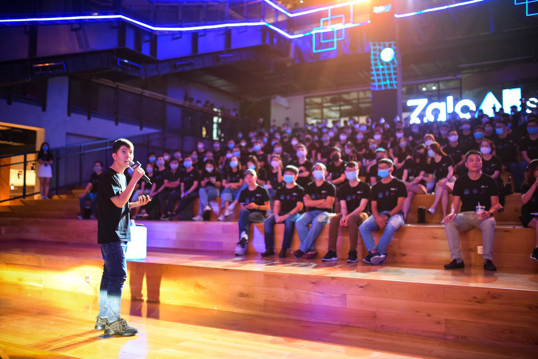The final year student won the Zalo AI Challenge 2021 arena with the 5K problem to prevent Covid - Photo 2.