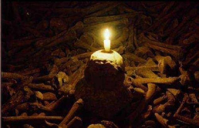 Vì sao trong mộ Tần Thủy Hoàng có những “ngọn đèn vĩnh cửu” ngàn năm không tắt? Mất 30 năm giới khoa học mới tìm ra đáp án kinh ngạc - Ảnh 4.