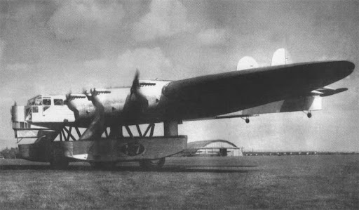 Huge Soviet bomber project: 7-engine monster ahead of its time - Photo 5.