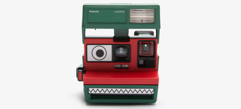 Polaroid hợp tác cùng Lacoste ra mắt bộ sưu tập quần áo và máy ảnh cực độc đáo - Ảnh 3. Polaroid hợp tác cùng Lacoste ra mắt bộ sưu tập quần áo và máy ảnh cực độc đáo - Ảnh 3.