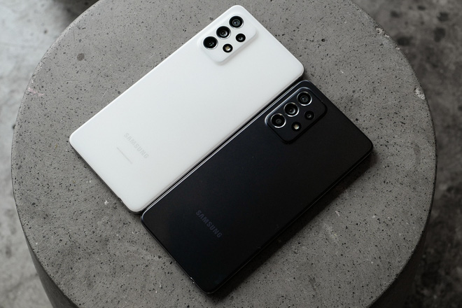 Giá cả hợp lý nhưng có cả khả năng chống nước và công nghệ 5G chính hãng, đây sẽ là mẫu điện thoại quốc dân của giới trẻ - Ảnh 1. Giá cả hợp lý nhưng có cả khả năng chống nước và công nghệ 5G chính hãng, đây sẽ là mẫu điện thoại quốc dân của giới trẻ - Ảnh 1.