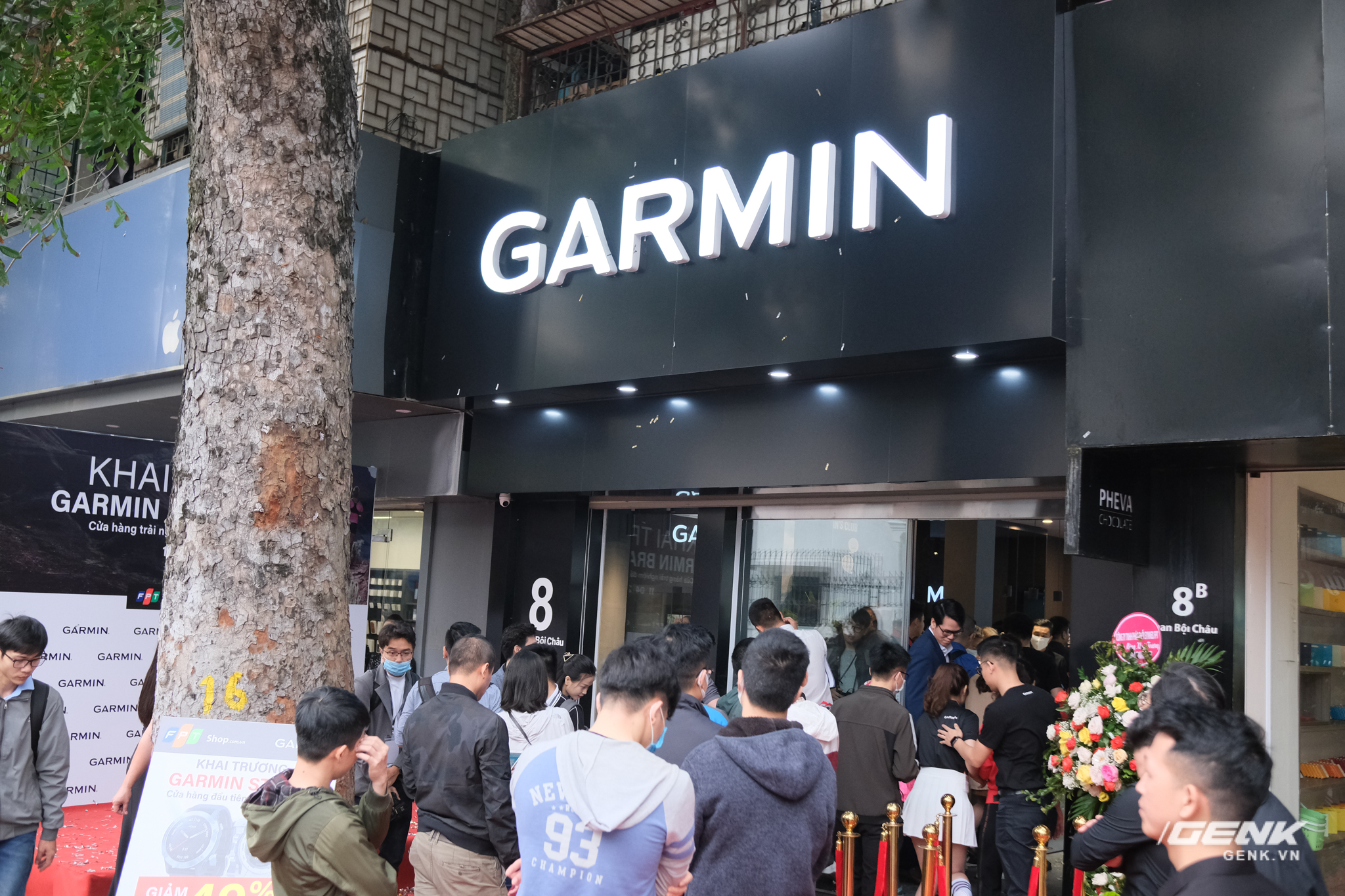 Garmin khai trương cửa hàng thương hiệu đầu tiên tại Việt Nam - Ảnh 2. Garmin khai trương cửa hàng thương hiệu đầu tiên tại Việt Nam - Ảnh 2.