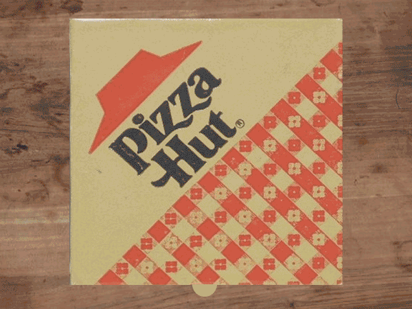 Pizza Hut và cuộc đại chiến pizza toàn cầu: Lý do cho sự đi xuống của một cái tên tưởng như đã bất khả xâm phạm - Ảnh 1.