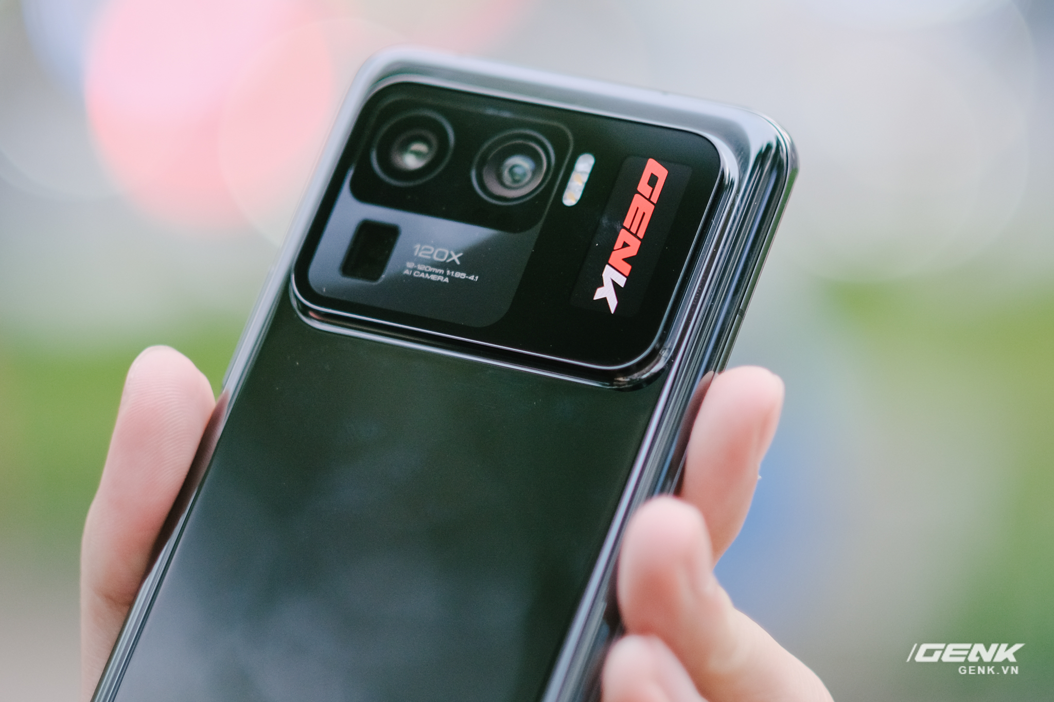 Trên tay Xiaomi Mi 11 Pro và Mi 11 Ultra: Nâng cấp chính về camera và sạc nhanh, bản Ultra có 2 màn hình cực chất, giá từ 20 triệu đồng - Ảnh 15.