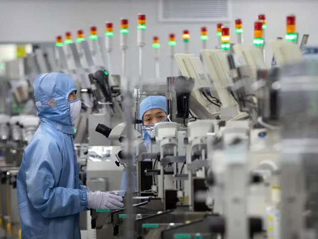  Chủ tịch Huawei: “Lệnh cấm của Mỹ khiến thế giới thiếu chip” - Ảnh 1.