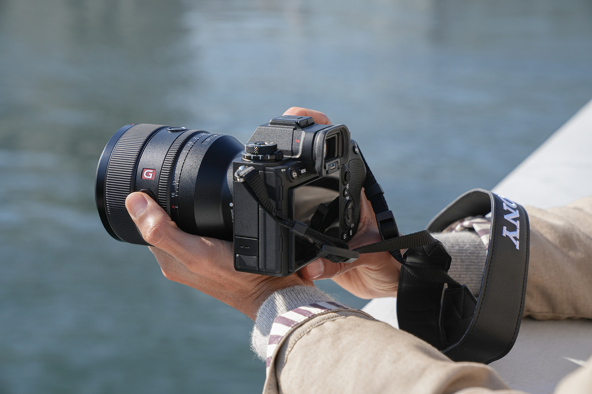Sony ra mắt ống kính FE 50mm F1.2 G Master và 3 ống kính dòng G nhỏ gọn nhẹ mới, giá 49.99/14.99 triệu đồng - Ảnh 1. Sony ra mắt ống kính FE 50mm F1.2 G Master và 3 ống kính dòng G nhỏ gọn nhẹ mới, giá 49.99/14.99 triệu đồng - Ảnh 1.