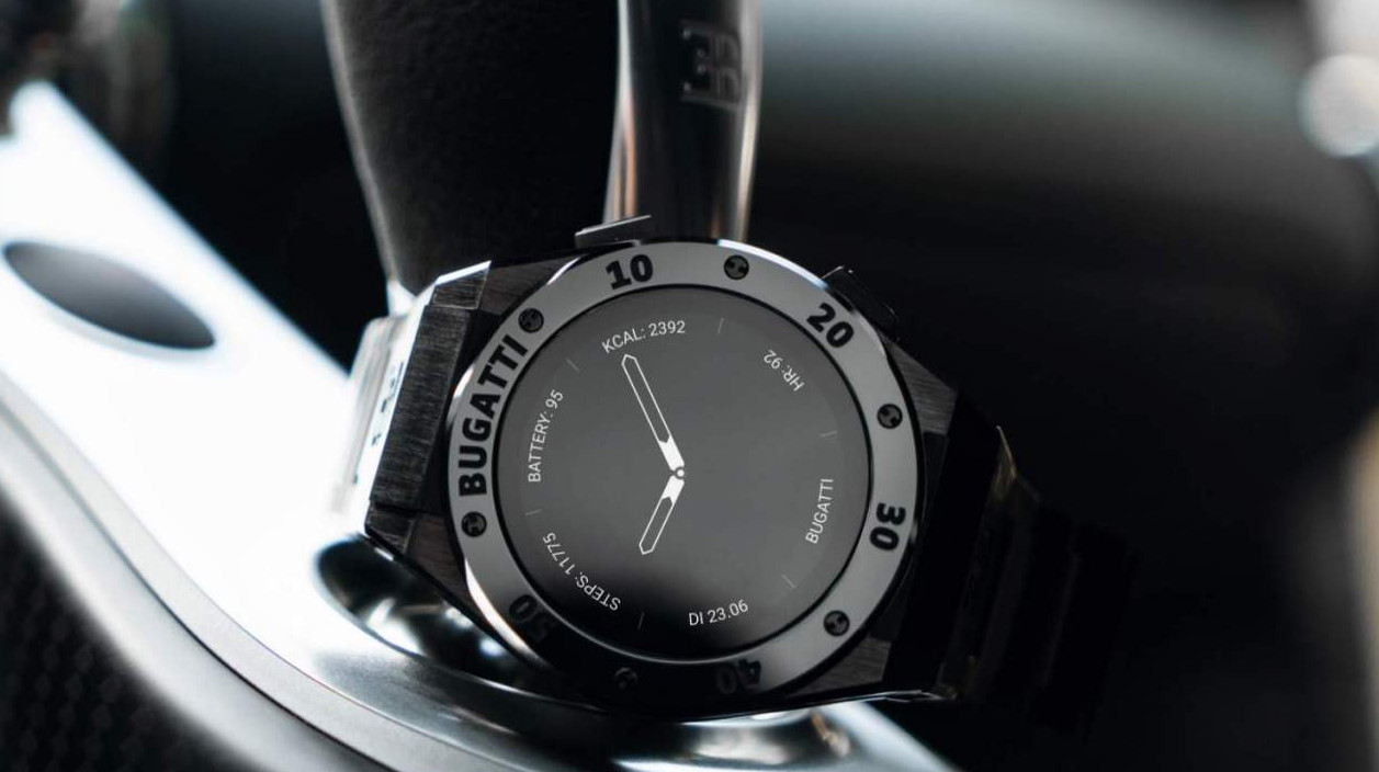 Bugatti bất ngờ ra mắt bộ ba smartwatch sang trọng, hầm hố không kém những chiếc siêu xe - Ảnh 3. Bugatti bất ngờ ra mắt bộ ba smartwatch sang trọng, hầm hố không kém những chiếc siêu xe - Ảnh 3.