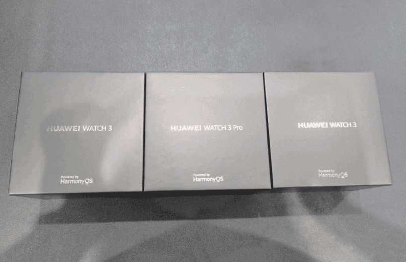 Lộ hình ảnh thực tế đầu tiên của Huawei Watch 3 chạy hệ điều hành HarmonyOS - Ảnh 1. Lộ hình ảnh thực tế đầu tiên của Huawei Watch 3 chạy hệ điều hành HarmonyOS - Ảnh 1.