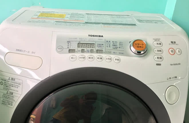 Trải nghiệm thực tế máy giặt Samsung AI: Kết nối trực tiếp với điện thoại, đo được khối lượng độ bẩn quần áo, giá bán 14 triệu đồng - Ảnh 3. Trải nghiệm thực tế máy giặt Samsung AI: Kết nối trực tiếp với điện thoại, đo được khối lượng độ bẩn quần áo, giá bán 14 triệu đồng - Ảnh 3.