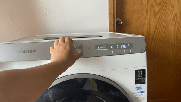 Trải nghiệm thực tế máy giặt Samsung AI: Kết nối trực tiếp với điện thoại, đo được khối lượng độ bẩn quần áo, giá bán 14 triệu đồng - Ảnh 11.