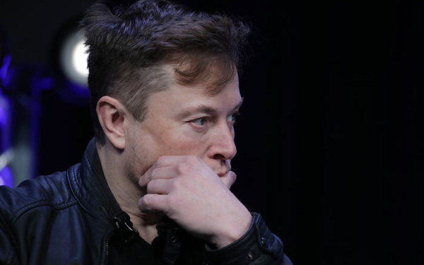 Con số đáng báo động với Elon Musk: Doanh số Tesla ở Trung Quốc giảm 70% trong 1 tháng - Ảnh 1.
