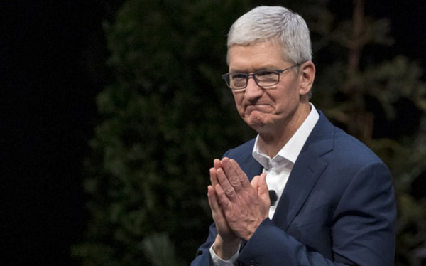 Công nghệ chỉ hữu ích nếu có lòng tin của mọi người - Chỉ một câu nói, Tim Cook đã chỉ rõ vấn đề lớn nhất Mark Zuckerberg gặp phải - Ảnh 1.