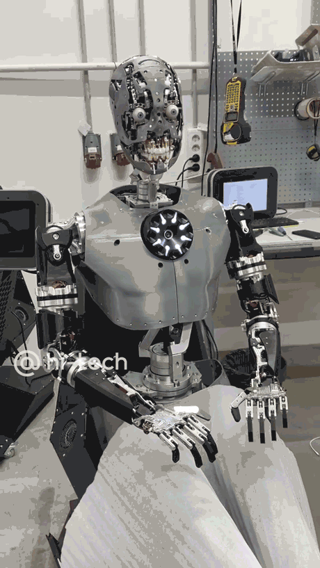 Nổi da gà với robot Cyborg Terminator của Nga: có thể biến hình thành bất kỳ ai - Ảnh 5.